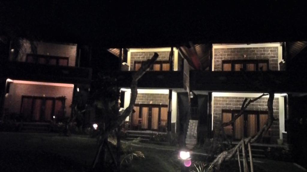Gubug Balian Beach Bungalow Selemadeg  Экстерьер фото
